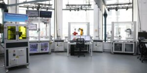 Mehr über den Artikel erfahren Zukunft in der flexiblen Produktion, Teil 1: Interoperable digitale Zwillinge